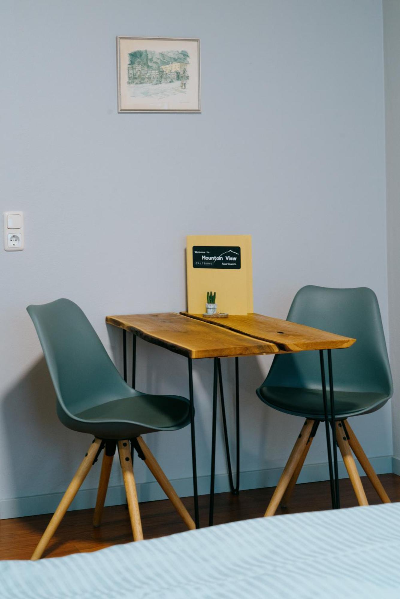Mountain View Salzburg - Self Check-In - Apartments Grodig Bagian luar foto