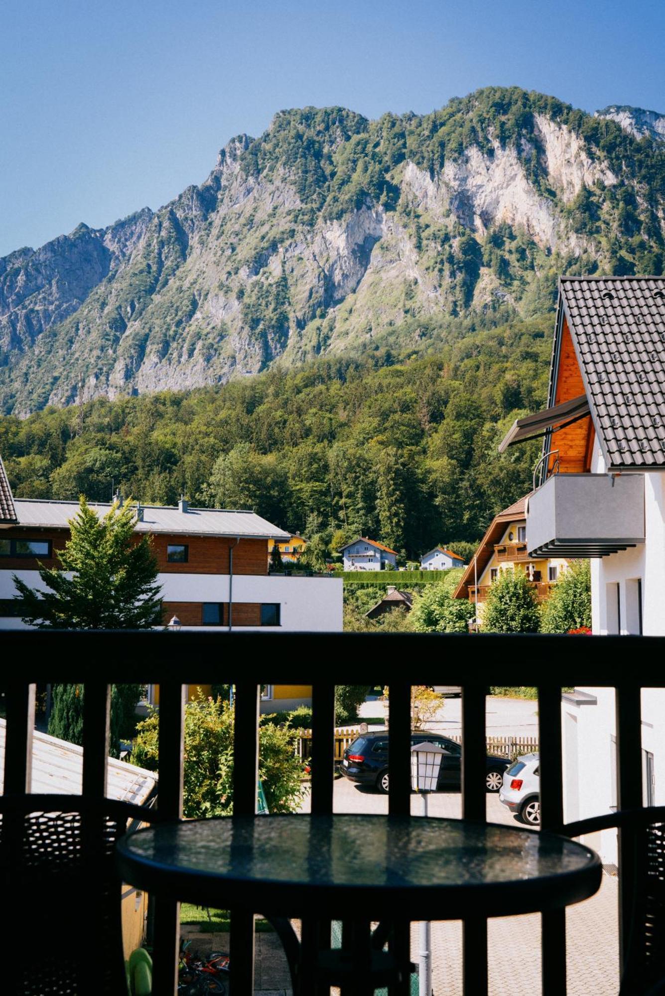 Mountain View Salzburg - Self Check-In - Apartments Grodig Bagian luar foto