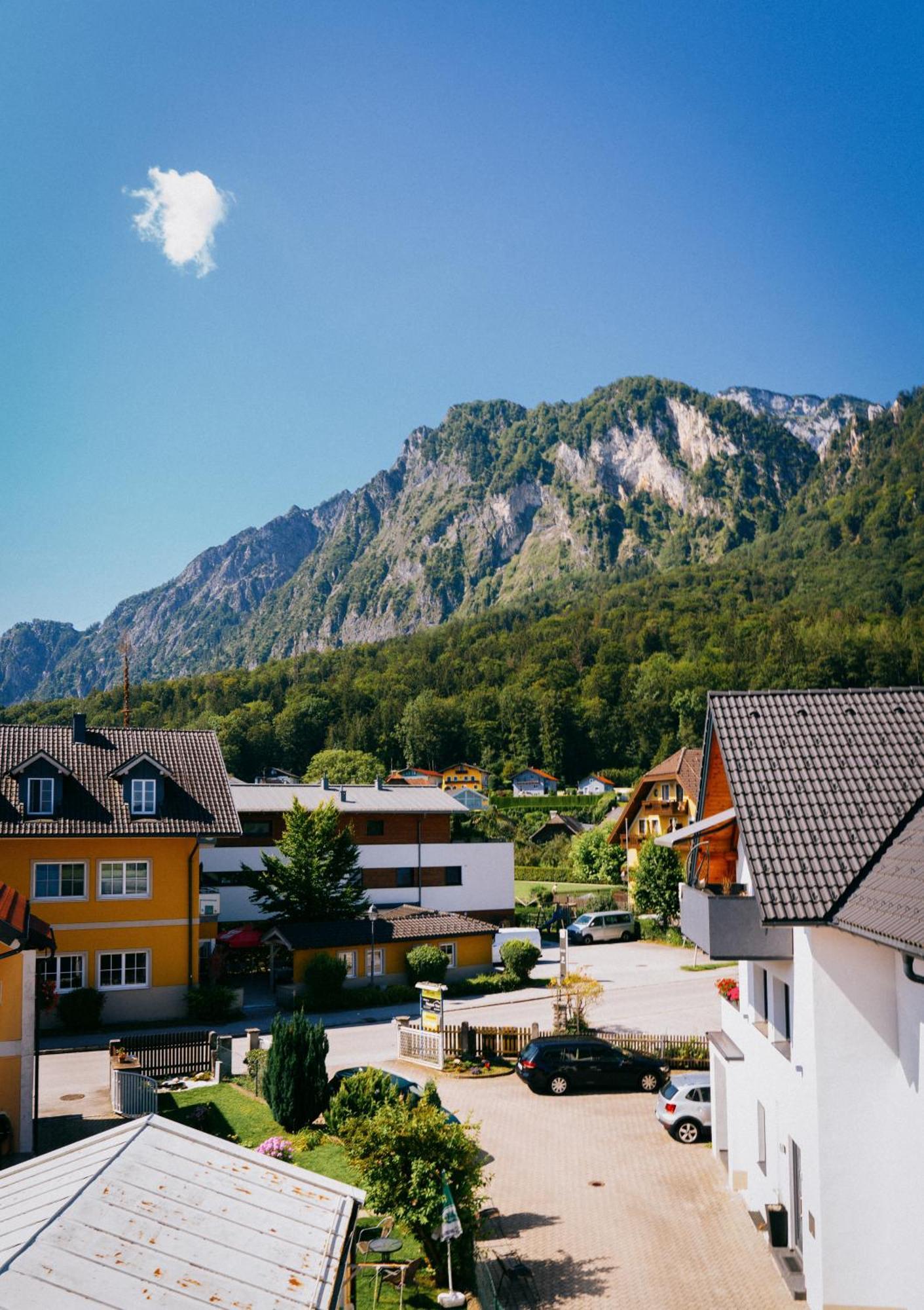 Mountain View Salzburg - Self Check-In - Apartments Grodig Bagian luar foto
